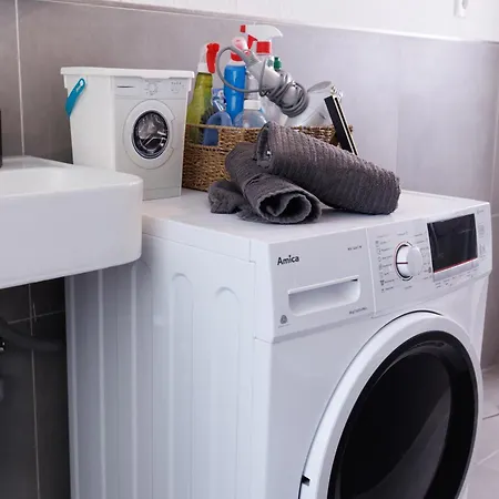 Living Lu - Cosy One - Netflix - Naehe Mannheim - Basf - 1 *
